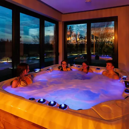 Hotel Wegierki 3*