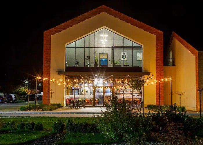 Отель Hotel Wegierki