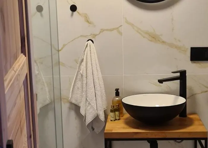 Hotel Wegierki Отель Wegierki